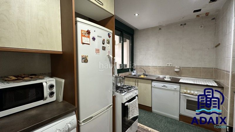 Foto f38935bd-eb1c-481e-bb4b-3e7255f74144. Pis amb calefacció aparcament a Recas