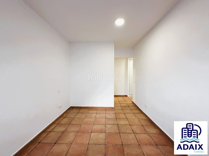 Foto c4c617b8-3e35-49e0-8b96-ec3fab3010e4. Pis a Santa Olalla