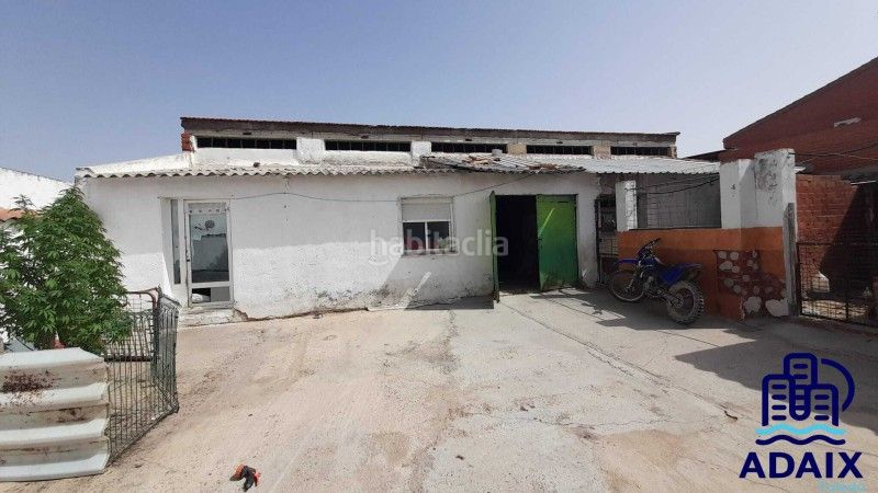 Foto 0f2f09b3-348c-4925-aac4-89ddd8641bf0. Casa a calle general yagüe 11 a Burujón