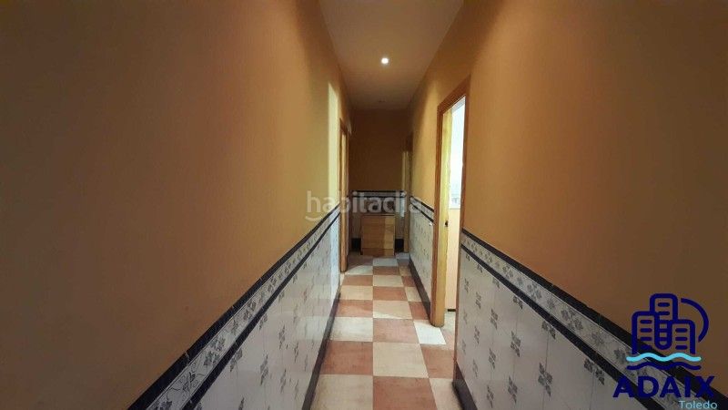 Foto c1d59948-5d70-4afe-abdc-ce966136ef87. Casa a calle general yagüe 11 a Burujón