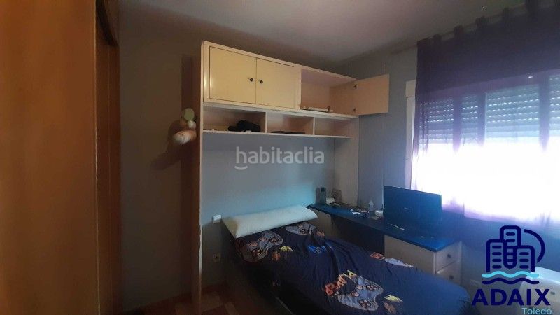 Foto d24ff2a2-a928-48bd-8548-5255ca3ca9be. Casa a calle general yagüe 11 a Burujón