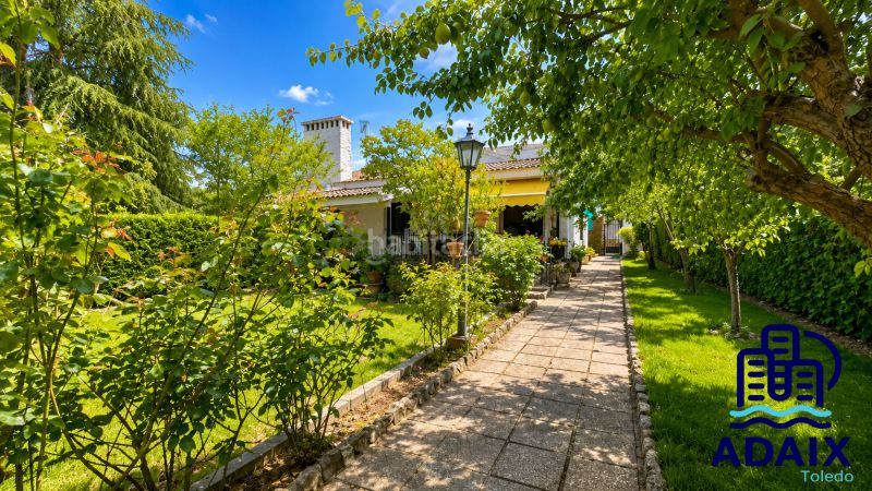 Foto 89f85865-7ad9-4931-837b-b1650383b962. Casa a Noez