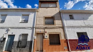 Casa a Villa de Don Fadrique (La). Casa en venta en  la villa de don fadrique, toledo