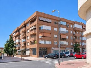 Piso  Calle uruguay 3. Piso en venta en  toledo, toledo