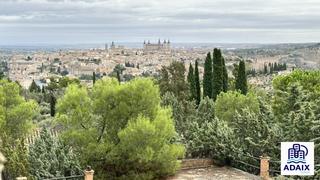 Casa a Callejón de la bastida 13. Casa en venta en  toledo, toledo