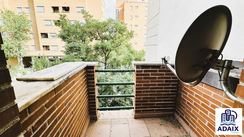 Foto 09950d14-3c7f-4912-bdc6-86df96755ba0. Semi detached house with heating parking pool in Santa María de Benquerencia Toledo