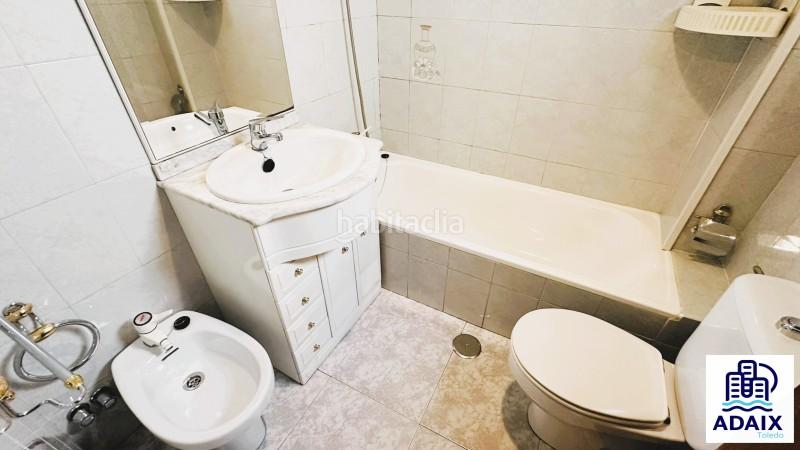 Foto 0c012cee-3313-49ad-8951-f7c82775da81. Semi detached house with heating parking pool in Santa María de Benquerencia Toledo