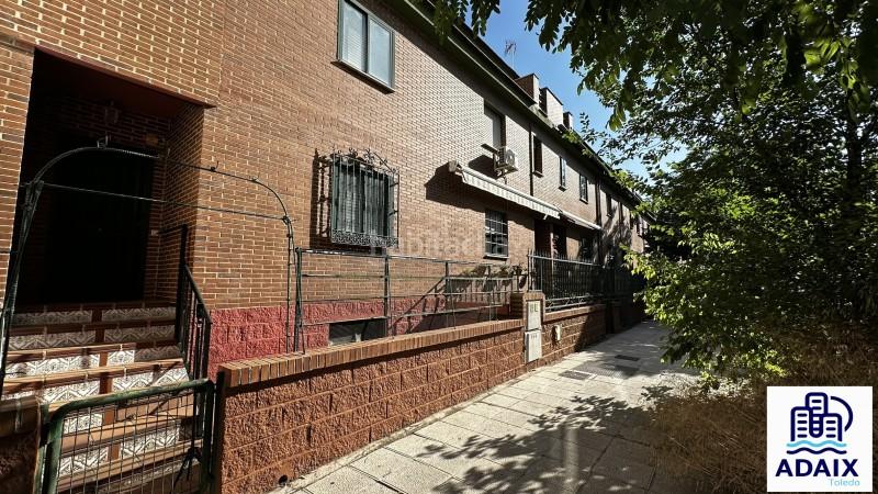 Foto 7176d4f2-1329-4143-a8b3-2385e0f28ca9. Semi detached house with heating parking pool in Santa María de Benquerencia Toledo