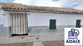 Casa a Calle ronda de la cuesta 61. Casa en venta en  consuegra, toledo