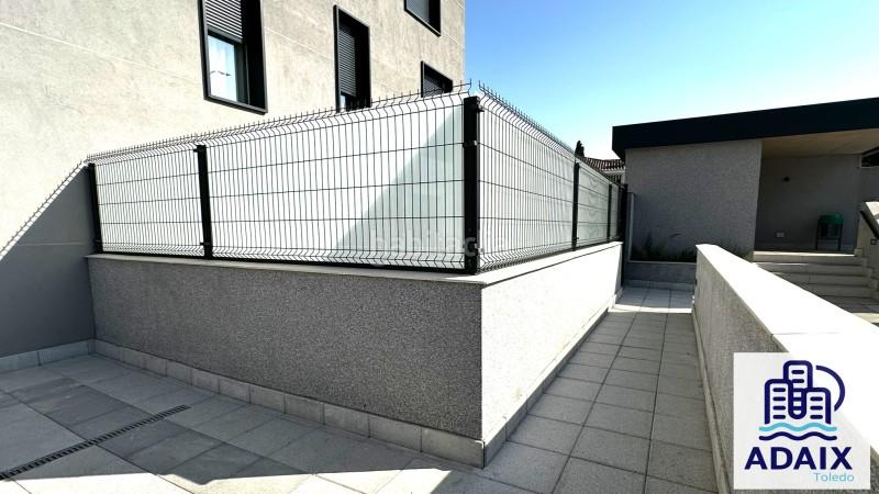 Foto 1f9ca437-f0fb-41ba-9021-e5c34abf3c43. Pis amb calefacció aparcament piscina a El Beato Toledo