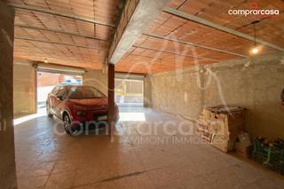 Rez-de-chaussée  Carrer del roure. ¡local con posibilidad de crear tu vivienda ideal en esparreguer