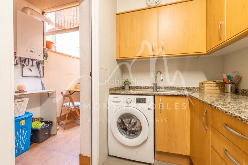 Foto 0882d05b-bb98-4ea4-a836-a0bcfee5c5ba. Flat with heating in Nucli Urbà Esparreguera