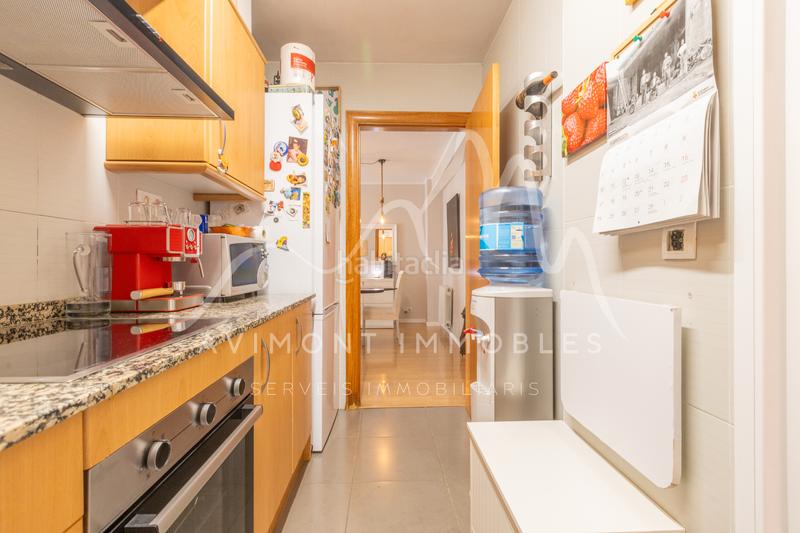 Foto 1fe4f88f-025d-421e-a2b6-5fe8f3613343. Flat with heating in Nucli Urbà Esparreguera