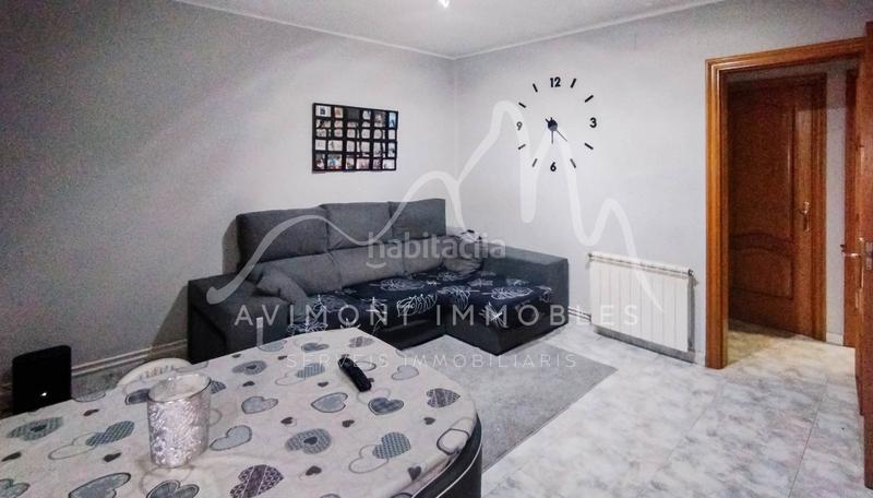 Foto c2e1bcd2-023d-4536-a4bf-8e856d394f8c. Appartamento con riscaldamento in Plaça Catalunya Manresa