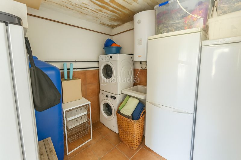 Foto 20be8a1b-30d5-4ae7-a92f-e06f589aa0b4. Casa amb aparcament a Piera