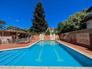 Chalet  Carrer catalunya. Casa chalet con piscina, con jardín en collbató