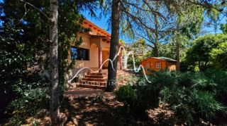 Chalet in Carrer Catalunya