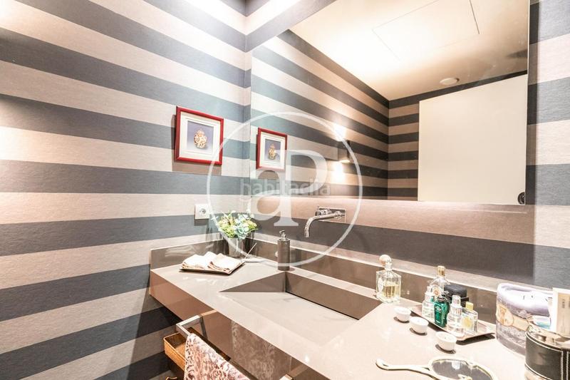 Foto 0dfaac07-fb1b-429e-bda3-3fed64020e3e. Pis amb calefacció aparcament piscina a Sant Gervasi - Bonanova Barcelona