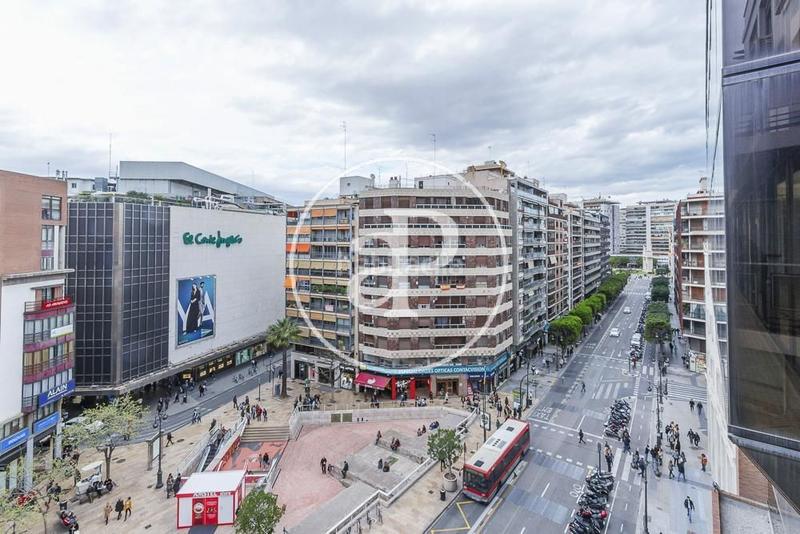 Foto 967c37b8-7385-4f65-990b-c91a9e3f531a. Piso  en venta en calle colón. en El Pla del Remei Valencia