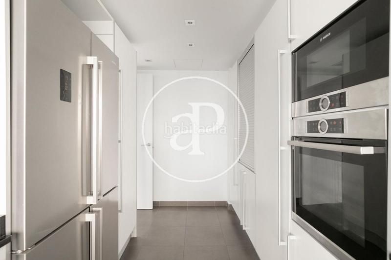 Foto 9f94c305-61a7-4420-80c9-13f17022ef51. Ático  en venta en vidal i valenciano en Poblenou Barcelona