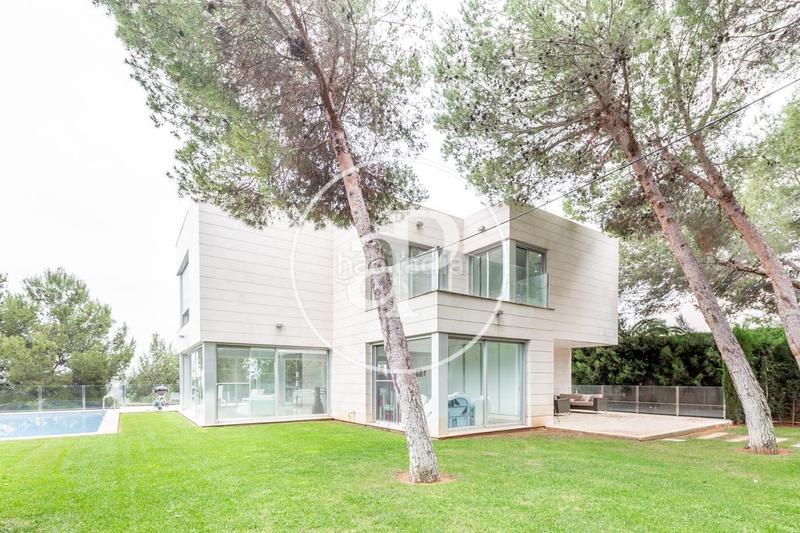 Foto 8e0d91b0-0ee7-402a-bc23-525bb640db60. House with heating parking pool in El Bosque Chiva