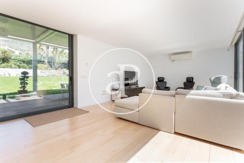 Foto 46dbeb0f-2fc0-4f0a-a95c-271388221f23. Casa chalet en urbanización los monasterios alfinach. en Sagunt