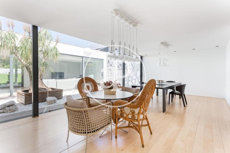 Foto e1041527-50bd-487c-908e-30a0e16e9172. Casa chalet en urbanización los monasterios alfinach. en Sagunt