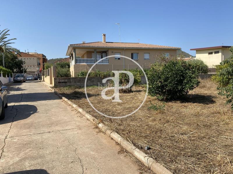 Foto 95e1e16f-c281-4bc0-ba2e-57e645142025. Terreny residencial a Estivella