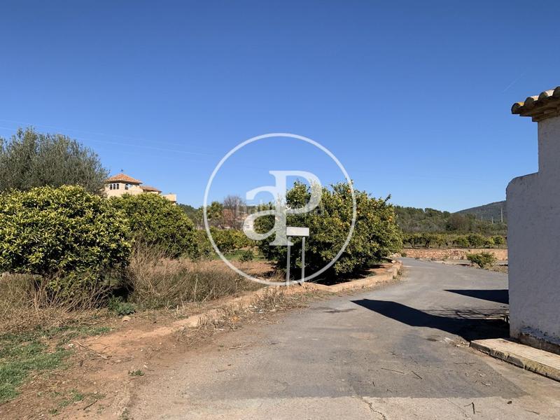 Foto 486fa508-f10b-4664-9c65-f33ad8ce41dd. Terreno residenziale in Estivella
