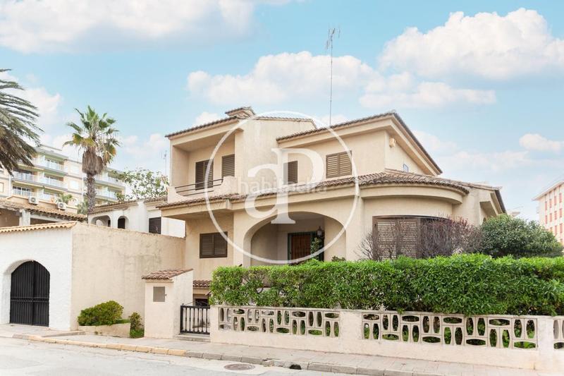 Foto 6b180375-49ec-4683-85cd-9a86bad114a2. House with heating parking in Mareny Blau Sueca