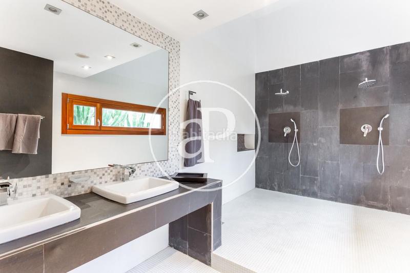 Foto 4a52af87-232d-40cc-a1da-1648764e1ced. Casa amb calefacció aparcament piscina a Centro-El Castillo Sagunt