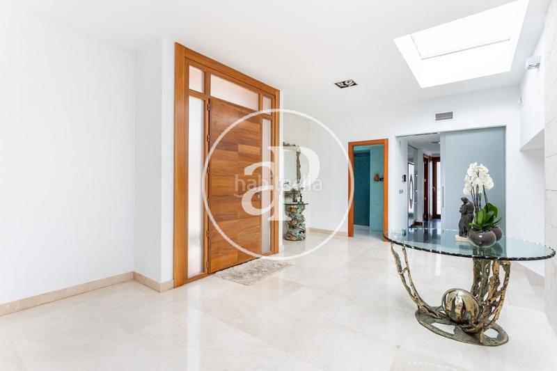 Foto a0439654-4715-4963-9457-165415be8605. Casa amb calefacció aparcament piscina a Centro-El Castillo Sagunt