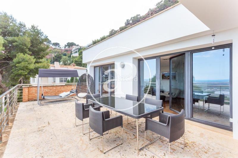 Foto a5249bab-7b3f-43ad-b83e-e37d9f4c04ad. Casa amb calefacció aparcament piscina a Centro-El Castillo Sagunt