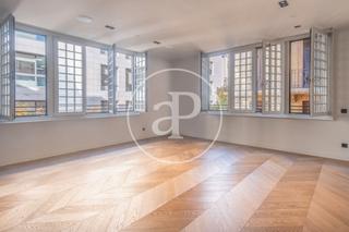 Etagenwohnung  Via laietana. Piso en venta en la vía laietana