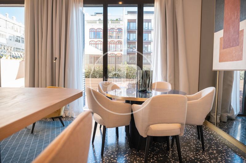 Foto 8f8e72fd-f0f9-4b11-8131-40716121eb2b. Location appartement avec chauffage parking piscine dans Barcelona