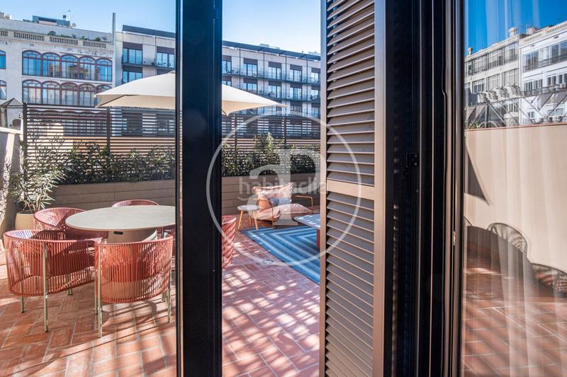 Foto bc66f6e1-5a74-4597-a70b-159d093cfd4b. Rent flat with heating parking pool in Dreta de l´Eixample Barcelona