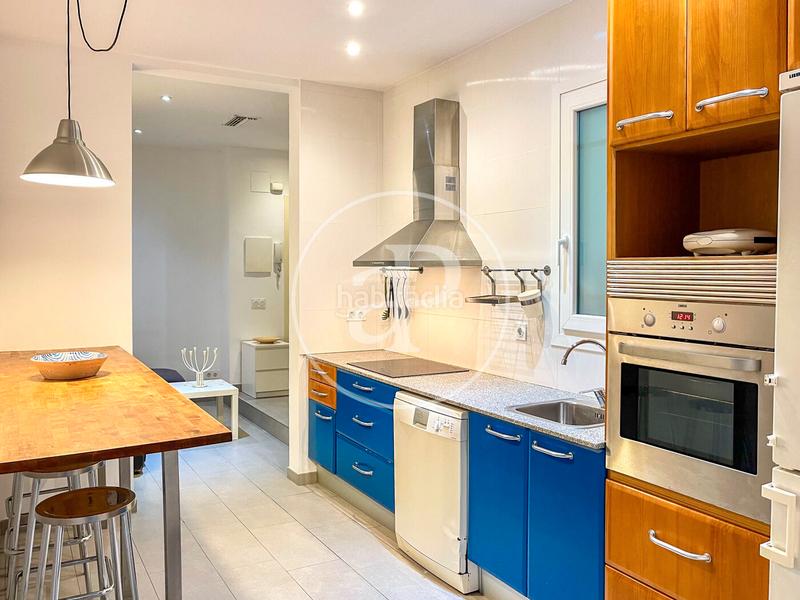 Foto 35424414-7ff4-4a08-8575-99fa86ee83ad. Appartamento con riscaldamento in Sant Antoni Barcelona