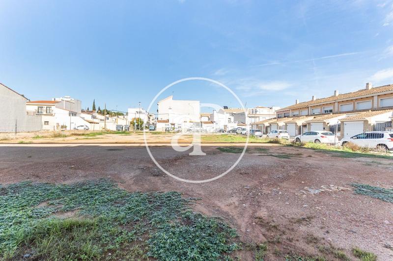 Foto 530881cf-bc58-4210-856b-1653cc684ea6. Terreno residencial en Loriguilla