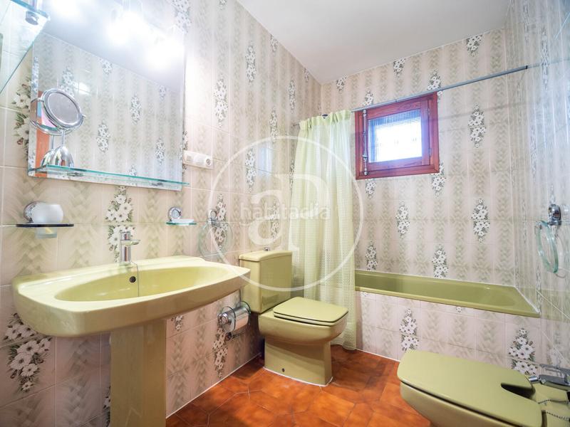 Foto 62cdb140-8d8f-4548-a475-eb5130a0e152. Casa con riscaldamento parcheggio piscina in Alfinach - Monasterios Puçol