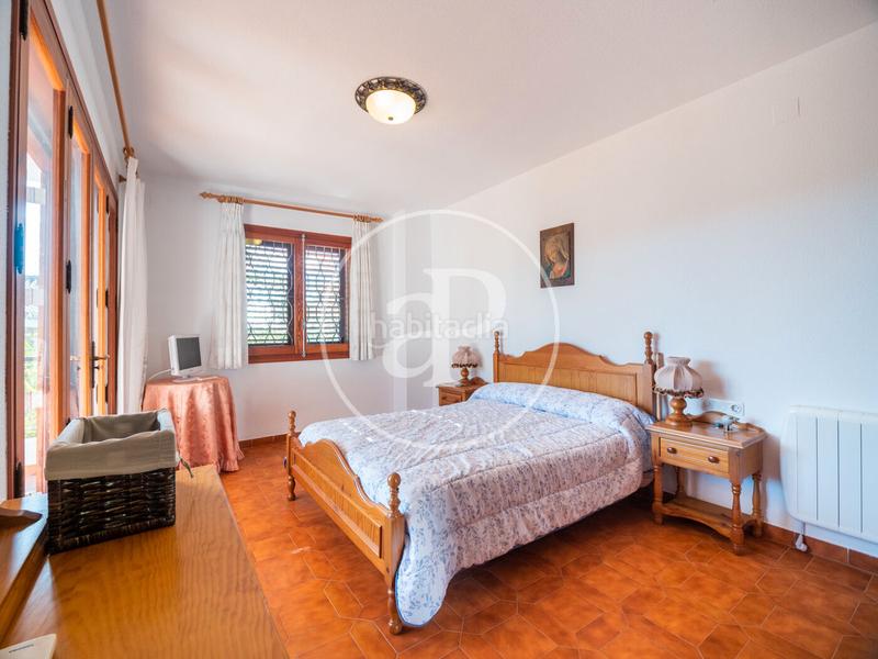 Foto 681f755e-ae8c-4ce5-a4b5-7922df638808. Casa con riscaldamento parcheggio piscina in Alfinach - Monasterios Puçol