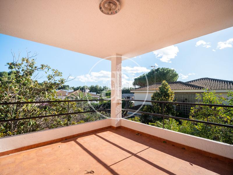 Foto 98a05fa0-2973-487c-9198-6c1553b25d8f. Casa con riscaldamento parcheggio piscina in Alfinach - Monasterios Puçol