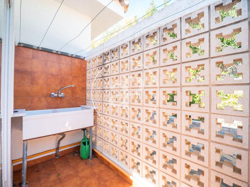 Foto c28c11e6-e5e2-4840-a19e-b83c862e430b. Casa con riscaldamento parcheggio piscina in Alfinach - Monasterios Puçol