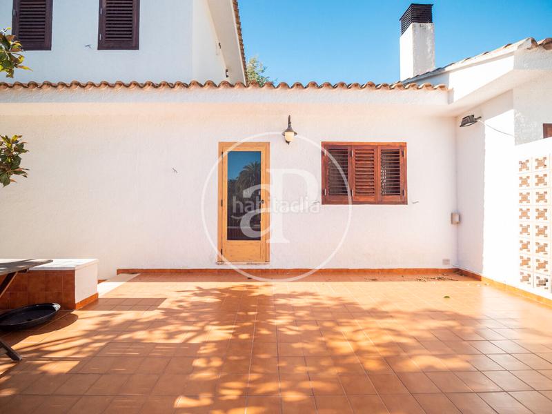 Foto f4508552-6ee6-43d2-b855-db0943f68a9d. Casa con riscaldamento parcheggio piscina in Alfinach - Monasterios Puçol