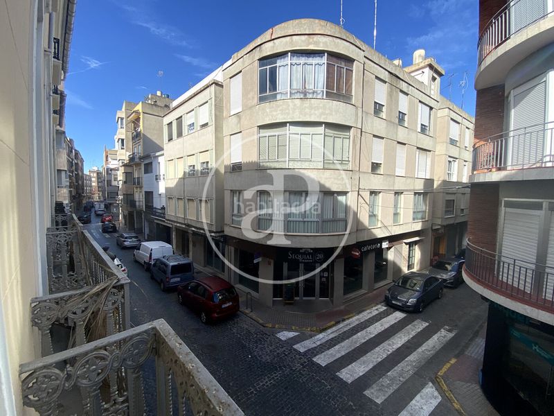 Foto 68669701-ac94-4c2f-8982-e04b65cba062. Casa adossada a Sueca Sueca