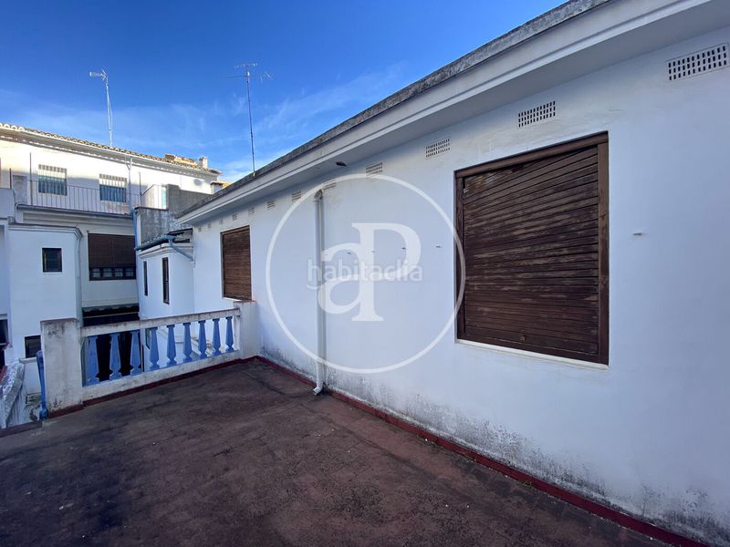 Foto cf6122e7-6b1e-4ad6-ad33-6f98b3d6e6a8. Casa adossada a Sueca Sueca