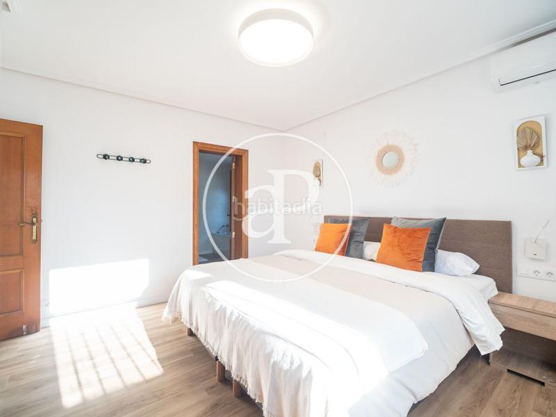 Foto 3f59e9ad-5e64-4c21-bf5c-0c4d1d19067e. Maison avec chauffage parking piscine dans Alameda Park Manises