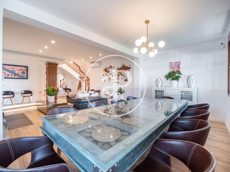 Foto b45c2009-8357-4ad7-a112-69e9189f2564. Maison avec chauffage parking piscine dans Alameda Park Manises