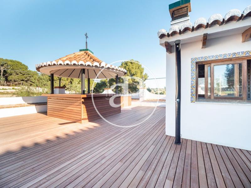 Foto b69965d9-e15e-4e72-baa2-d059b43e05e0. Maison avec chauffage parking piscine dans Alameda Park Manises