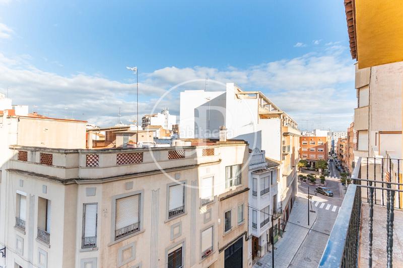 Foto 6f3f2363-6489-40b3-a3ee-c21cf54ccb02. Appartement dans Centro-El Castillo Sagunt