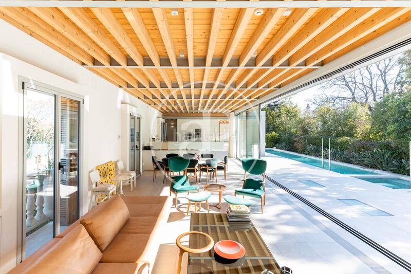 Foto 0f02f066-fbec-4e65-aa24-d05e2e932752. Maison avec chauffage parking piscine dans Mira-sol Sant Cugat del Vallès